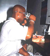 ���W���[���[�K�[���r�W�����g���[�j���O